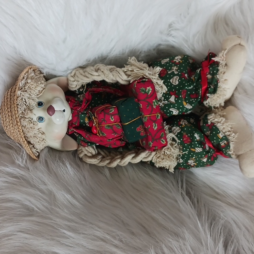Vintage Bunny 1994 House of Lloyd- Floyd from Christmas Around the World